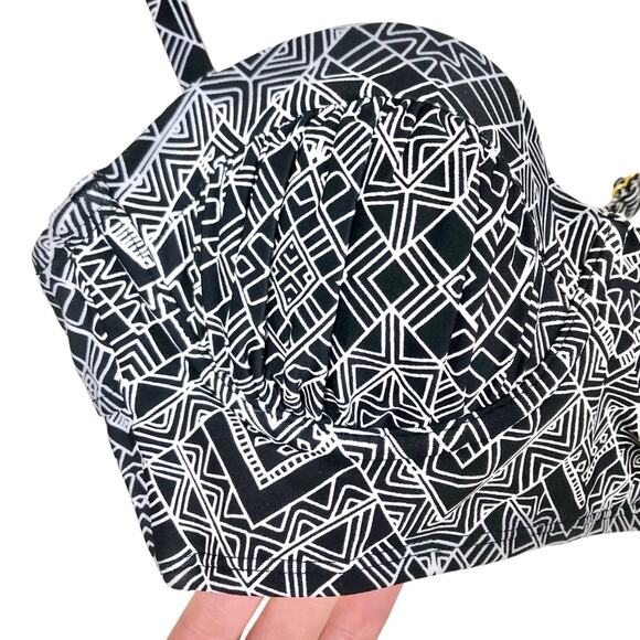 Xhilaration Geometric Push Up Bikini Tank Size XS - Picture 2 of 4